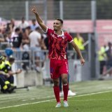La joie de Ilyas Chouaref (SIO) apres le but (1:1), lors de la rencontre du championnat de football de Super League entre le FC Sion et le FC Bale ce samedi, 31 aout 2024 au stade de Tourbillon a Sion. (KEYSTONE/Cyril Zingaro)